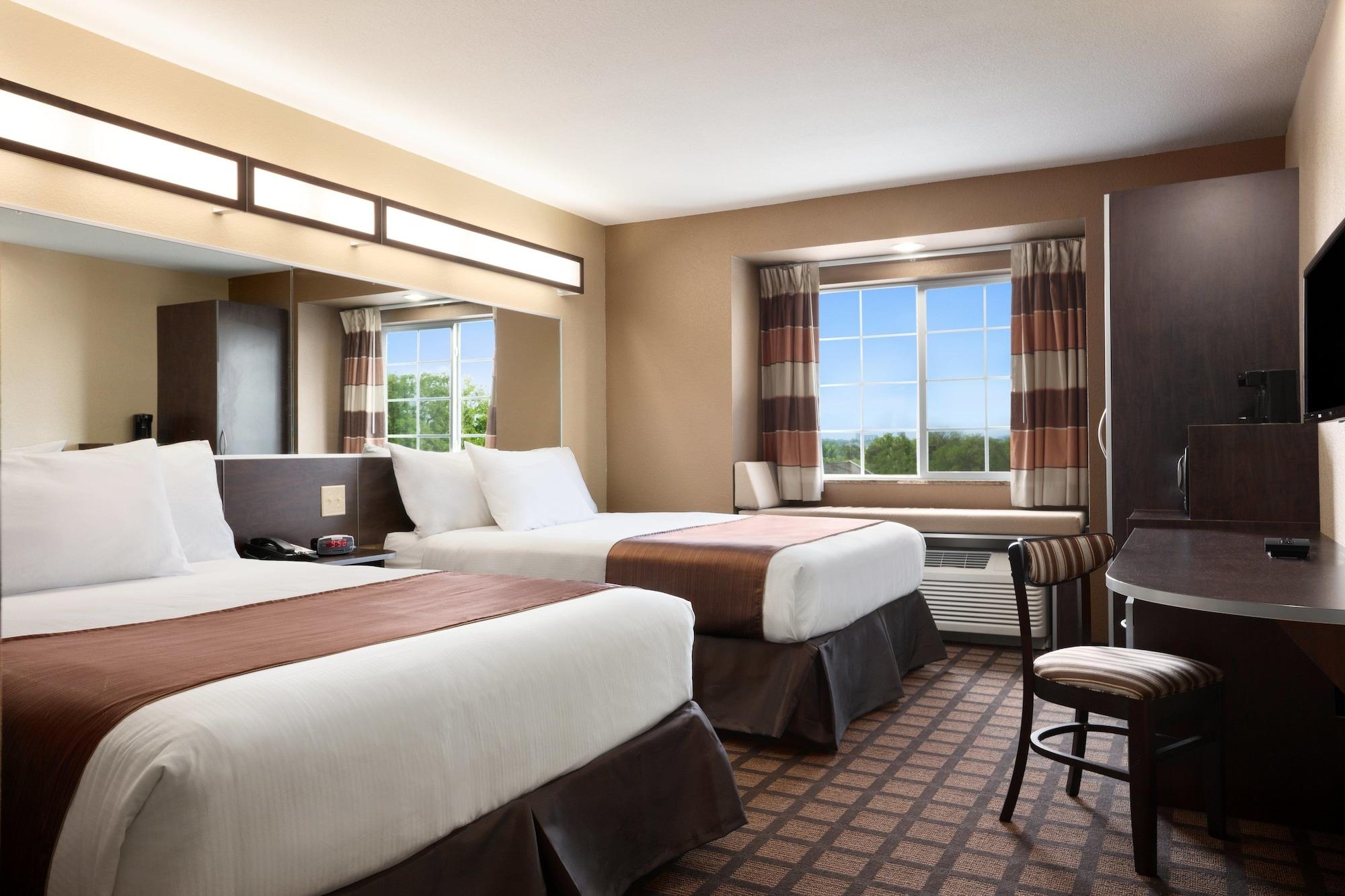 Garner Hotel Gonzales By Ihg Екстер'єр фото
